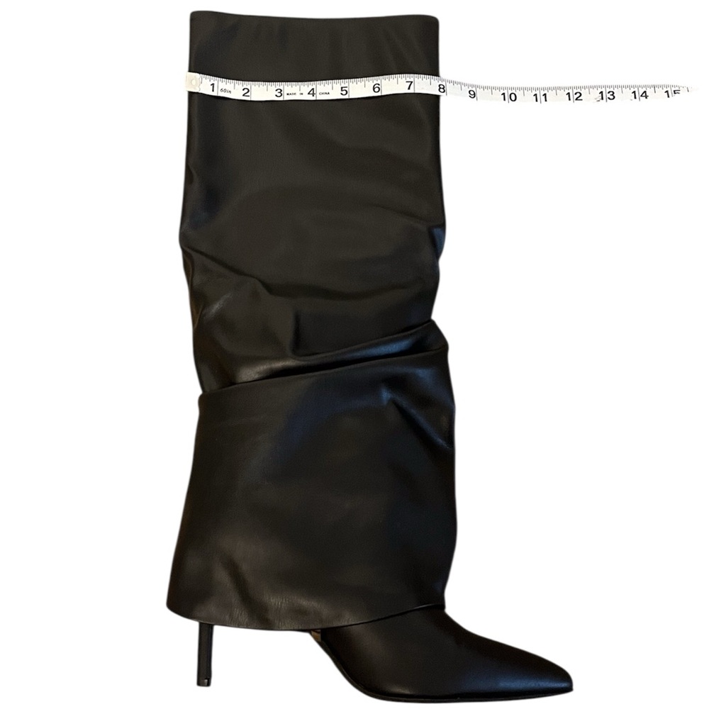 New-Chic Black Slouchy Ruched faux Leather Knee-High Boots Size: 9 - Picture 4 of 9